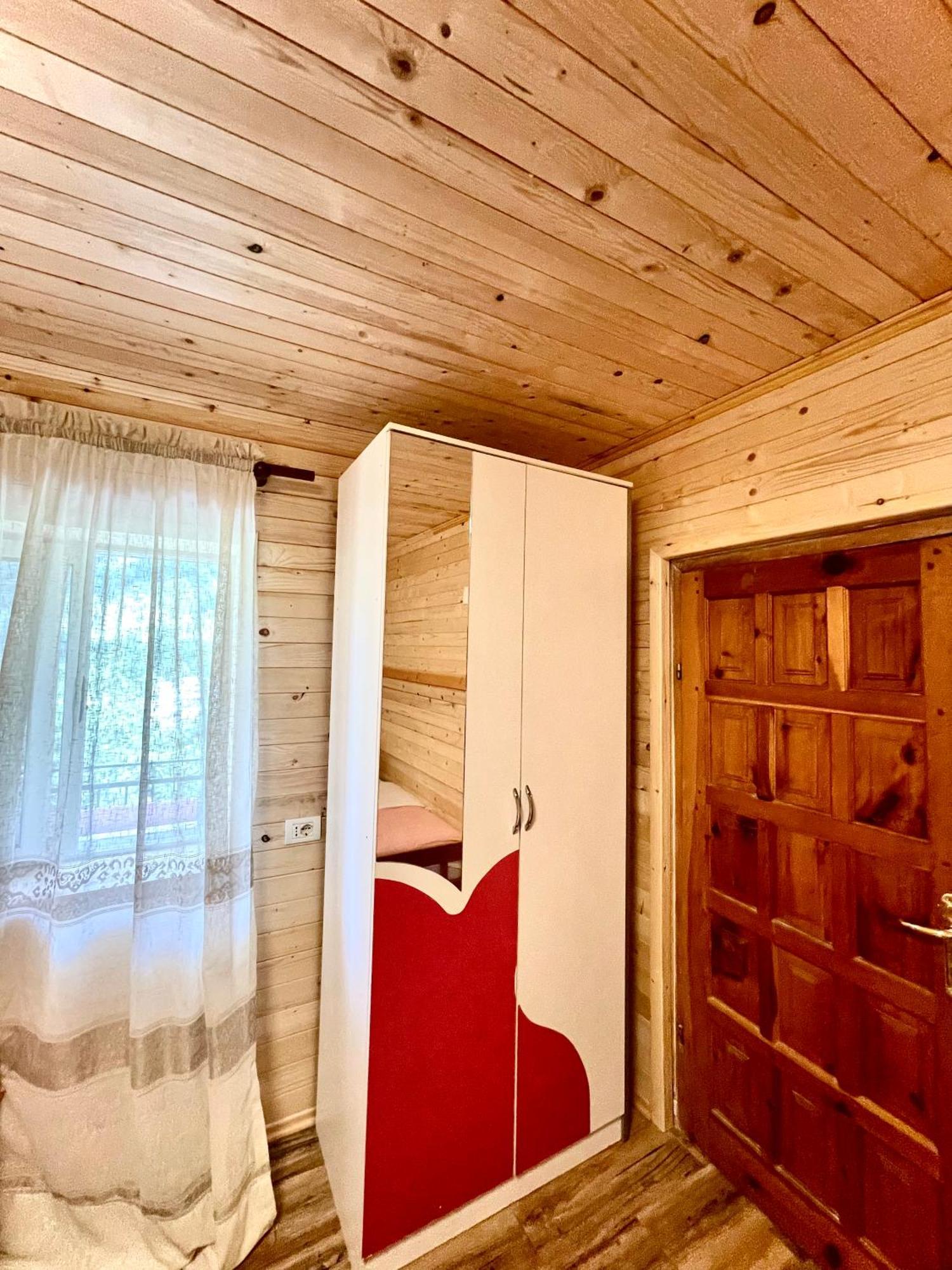 Lazer Cardaku guest house Valbone Exterior foto