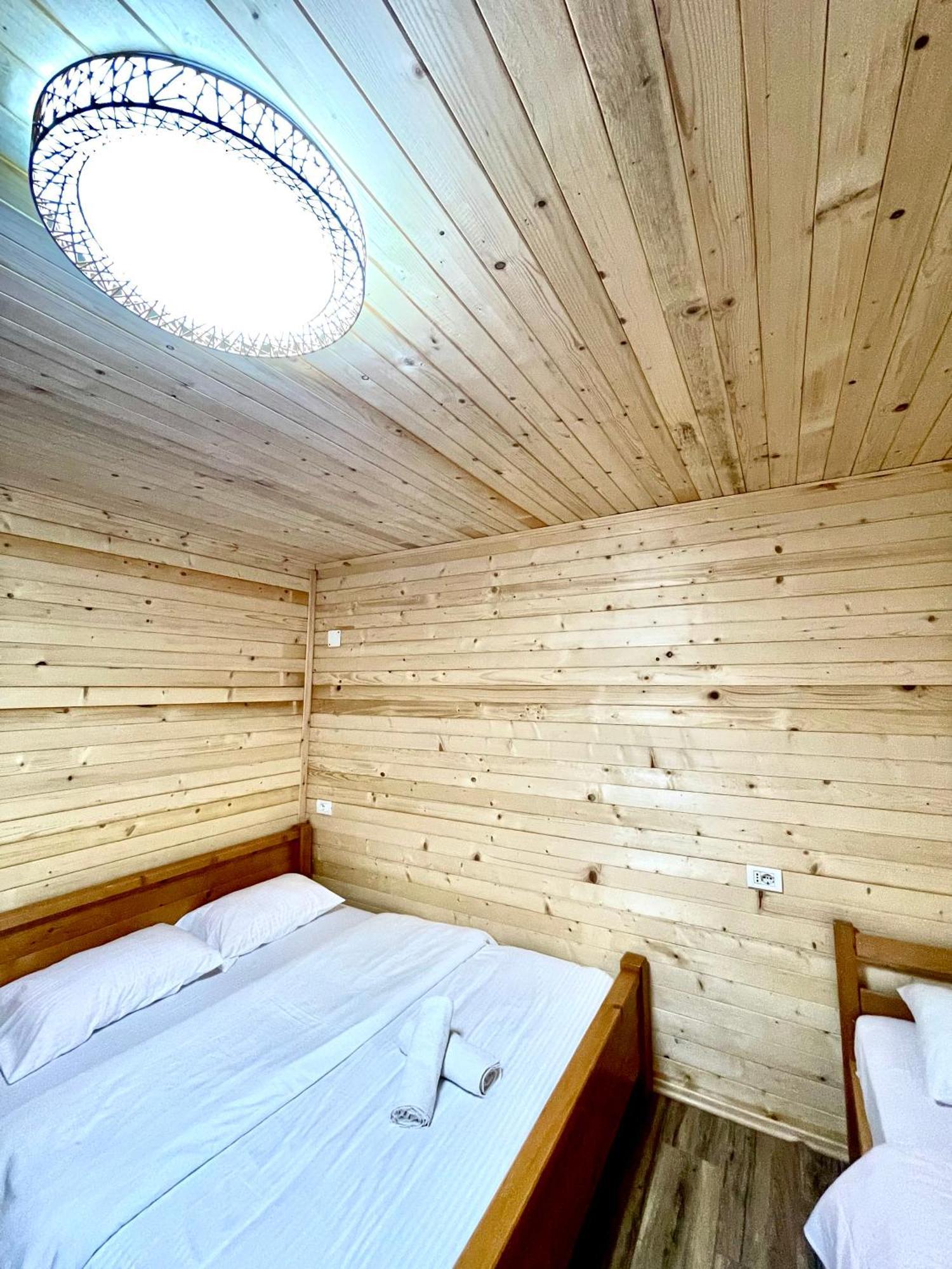 Lazer Cardaku guest house Valbone Exterior foto