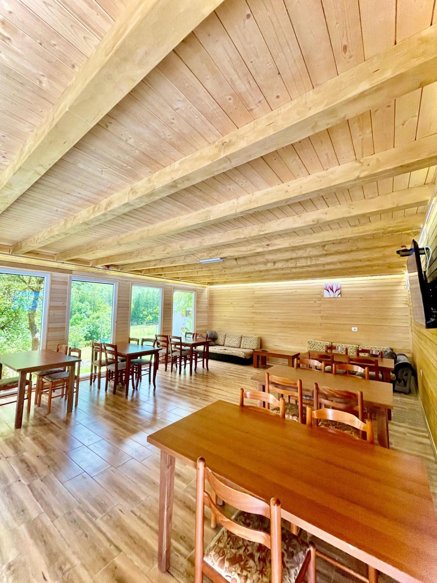 Lazer Cardaku guest house Valbone Exterior foto